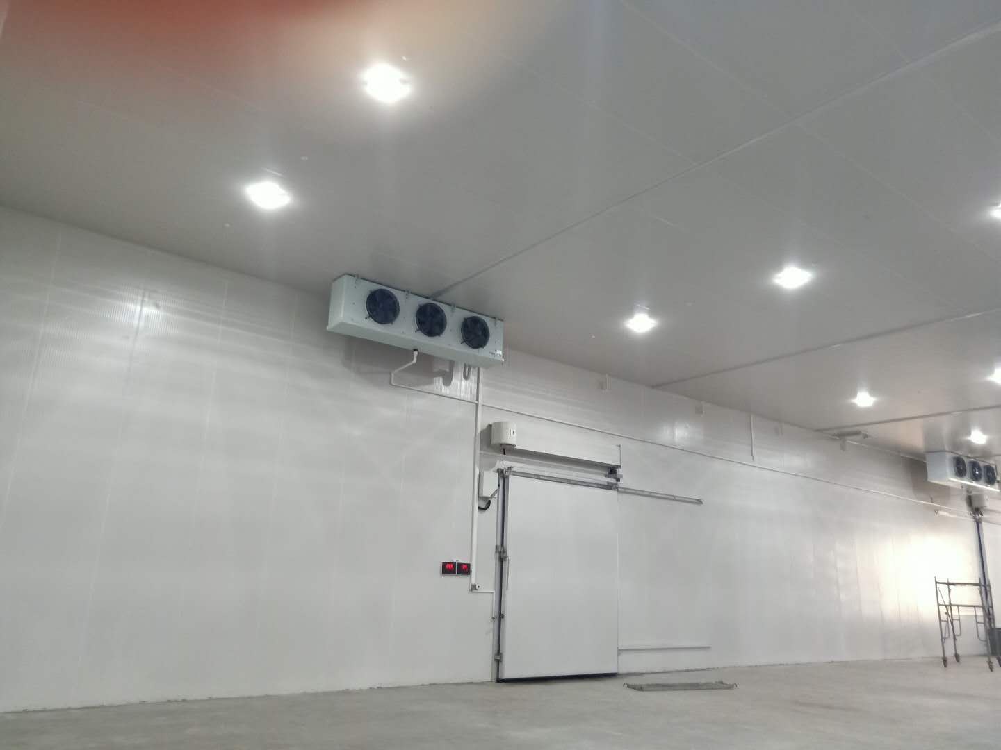 上海運杰供應鏈低溫冷鏈物流冷庫安裝工程 上海運杰供應鏈低溫冷鏈物流冷庫安裝工程